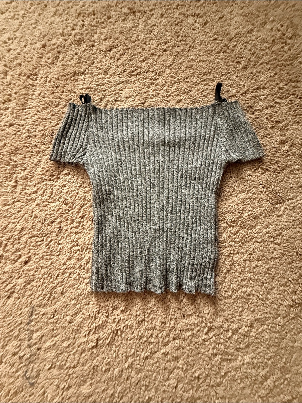 debut Gray Ribbed Off-Shoulder Sweater Top